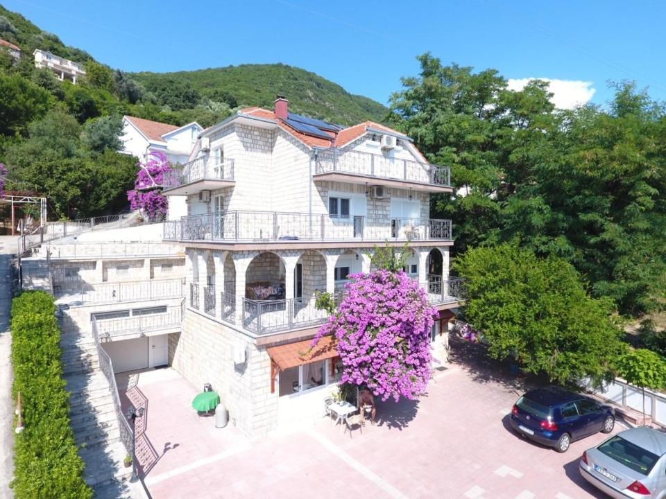 Vila Corovic Kumbor Bagian luar foto