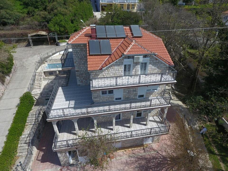 Vila Corovic Kumbor Bagian luar foto