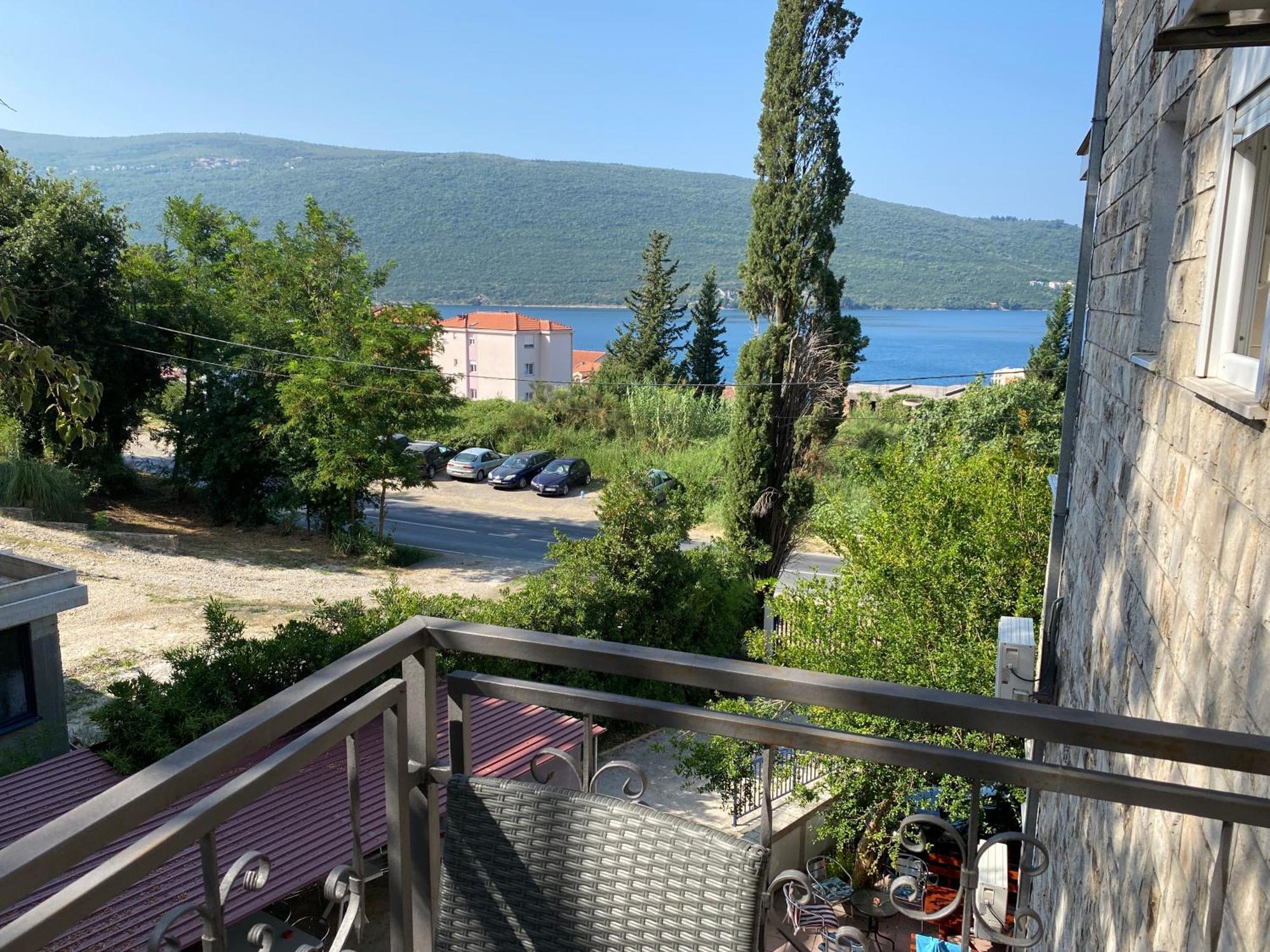 Vila Corovic Kumbor Bagian luar foto